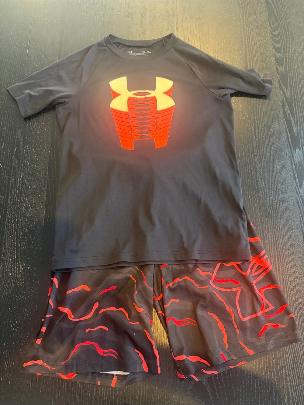 Under Armour Black Tee and Black with Red Pattern Set